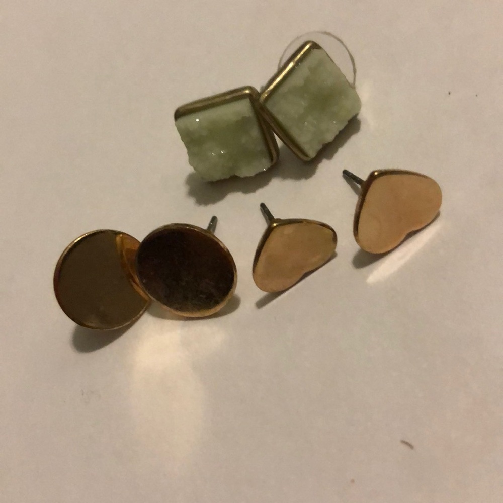 Assorted gold earrings